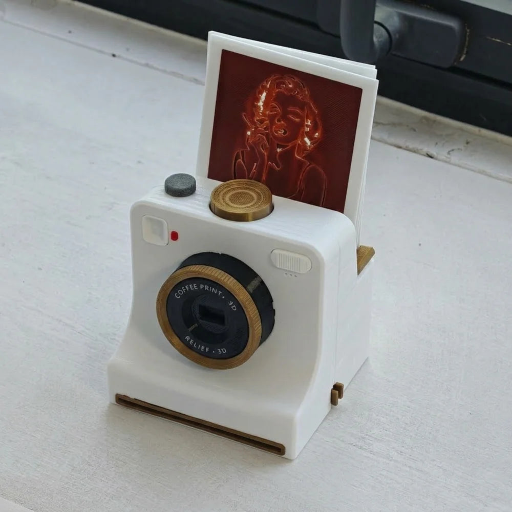 3D Latte Art Camera – Retro Style